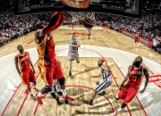 九游娱乐-当红蓝相撞，AC米兰战术实验遭遇久保建英的无解方程式