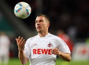 九游娱乐网页-东瀛武士鏖战三狮军团，赛场内外见证唯一的较量