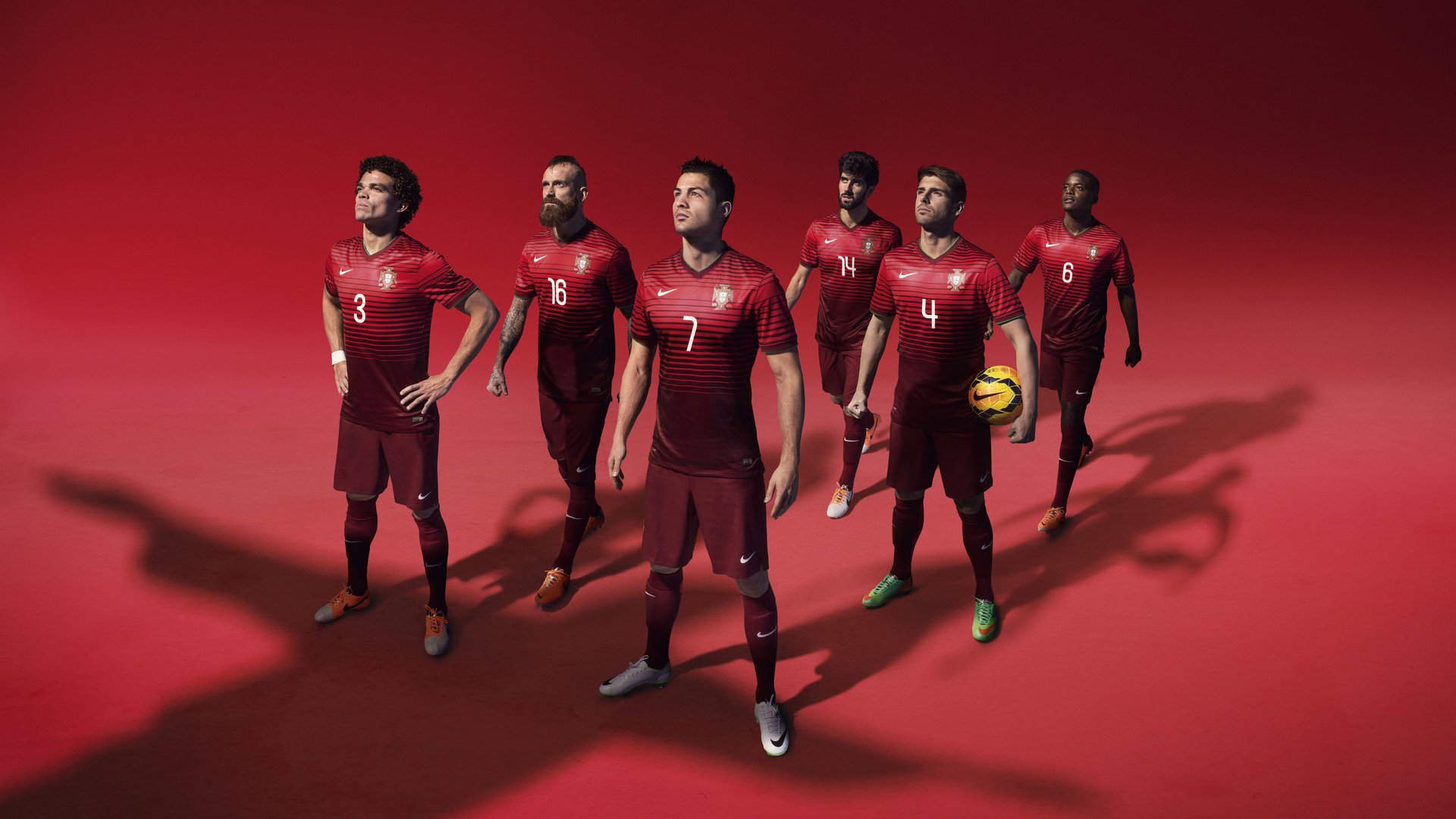 北欧风暴席卷圣西罗，挪威新星险胜AC米兰，马丁内利状态火热预示新时代？