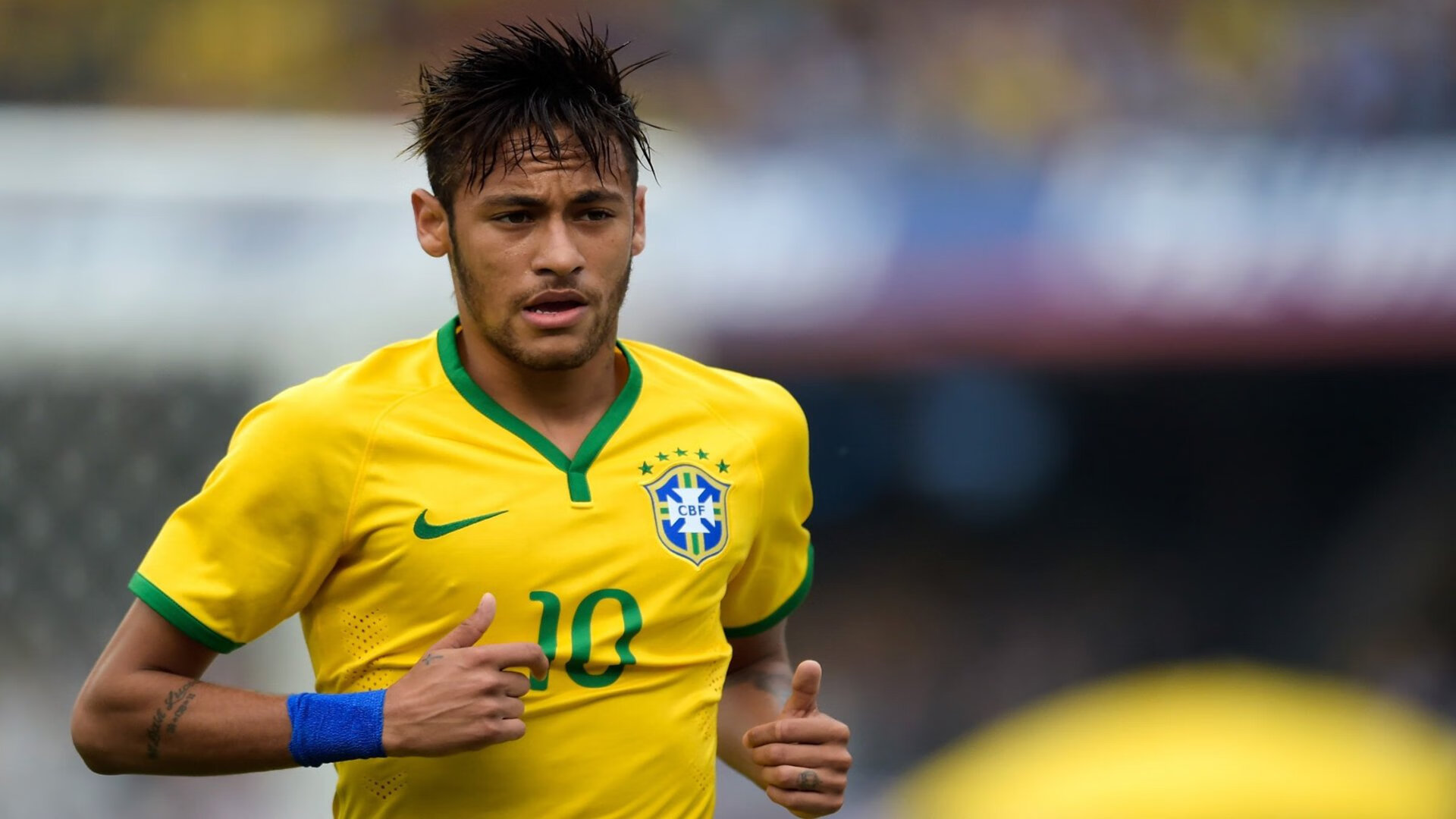 斯通斯一锤定音，莱比锡红牛横扫希腊展现统治力